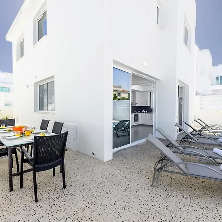 Villa Bay #14 Protaras